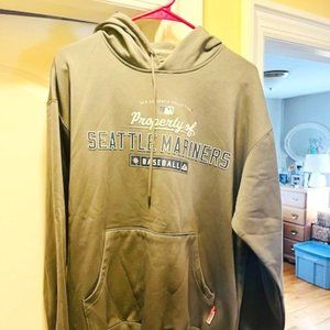 Seattle Mariners Majestic Performance Apparel Men's M Grey Authentic Collection